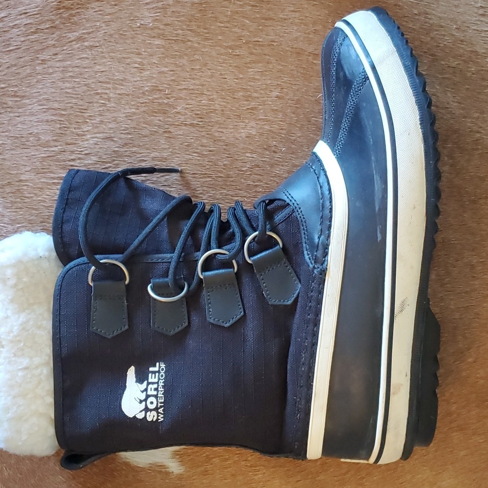 Sorel Black and White Winter Boots Waterproof Insulated